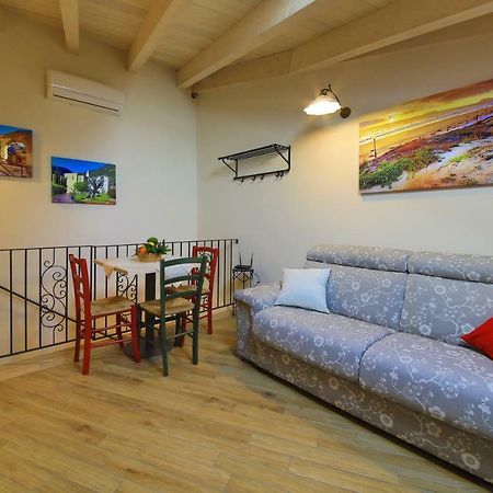 Casa Vacanze La Portella Fondi Exterior foto